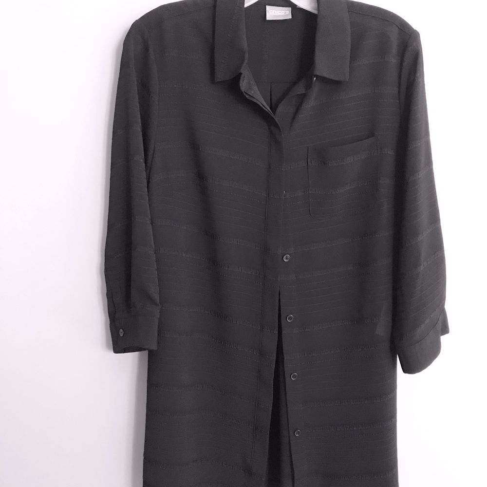 Chico’s Tunic-Style Top w/buttons Size 0